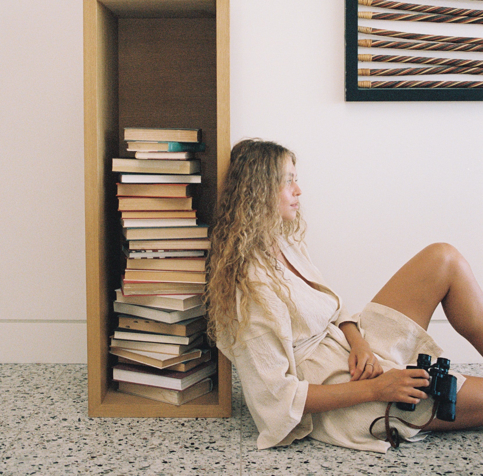 Ayana cotton kimono as a loungewear.