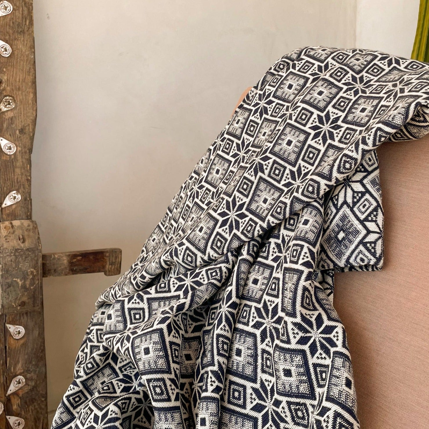 Handwoven premium cotton star motif blanket.